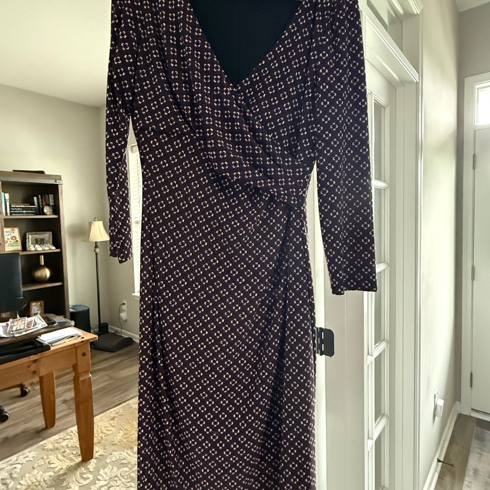 Ralph Lauren Blue and White Sheath Dress V-Neck Long Sleeve